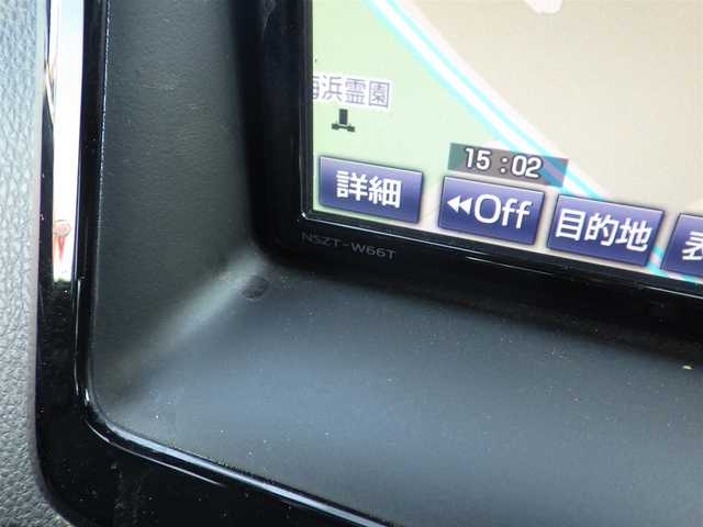 トヨタ ノア Si 千葉県 2017(平29)年 6.9万km ラグジュアリーホワイトパールクリスタルシャインガラスフレーク Toyota Safety Sense/・プリクラッシュセーフティ/・レーンディパーチャーアラート/・オートハイビーム/左パワースライドドア/純正SDナビ/地デジTV/【DVD/CD再生機能　Bluetooth接続】/バックカメラ/ETC/LEDヘッドライト/LEDフォグライト/ウインカーミラー/クリアランスソナー/純正16インチアルミホイル/スマートキー