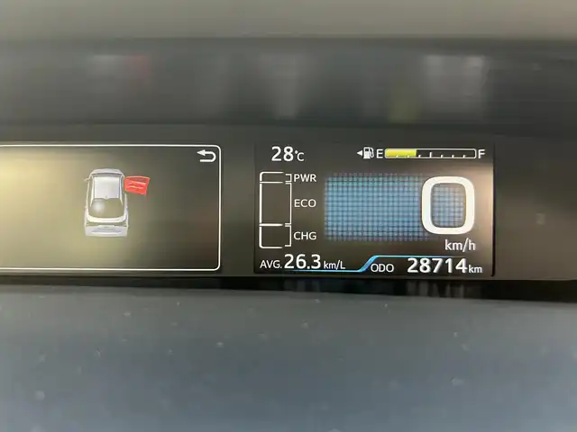 トヨタ プリウス S 埼玉県 2019(令1)年 2.9万km スティールブロンドM 純正ナビ 品番：NSCN-W68/(AM/FM/BT)/バックカメラ/ビルトインETC/Toyota Safety Sense/・プリクラッシュセーフティ/・レーンディパーチャーアラート/・レーダークルーズコントロール（追従あり）/・クリアランスソナー/・パーキングサポートブレーキ/360°カメラドライブレコーダー 品番：CS-360FH/アイドリングストップ/コーナーセンサー前後/オートライト/オートマチックハイビーム/オートエアコン/プッシュスタートボタン/スマートキー×２/ステアリングスイッチ/純正フロアマット/車両/ナビ 取扱説明書