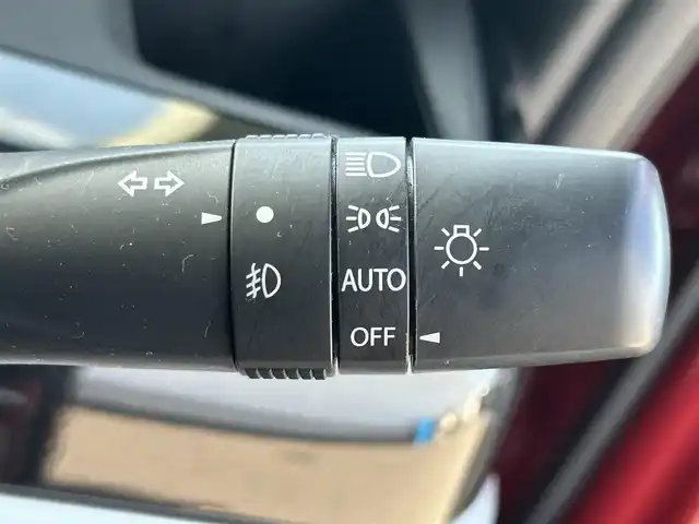 スズキ スペーシア カスタム HYBRID XS 熊本県 2019(令1)年 2.8万km フェニックスレッドパール/ブルーイッシュブラックパール 社外SDナビ/・AM/FM/CD/DVD/SD/フルセグTV/・全方位カメラ/スズキセーフティーサポート/・衝突被害軽減システム/・車線逸脱警報/・パーキングセンサー/横滑り防止装置/ステアリングリモコン/両側パワースライドドア/D席シートヒーター/ハーフレザーシート/LEDヘッドライト/オートライト/フォグランプ/アイドリングストップ/純正フロアマット/純正アルミホイール/純正ドアバイザー/プッシュスタート/スマートキー