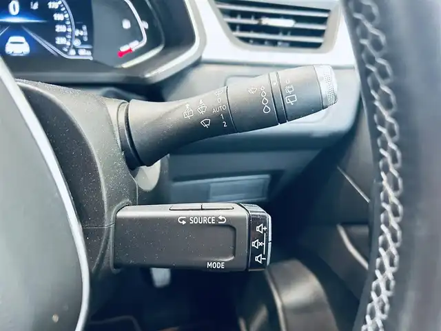 ルノー ルノー キャプチャー インテンス テックパック 大阪府 2021(令3)年 2.2万km 白 黒革/Dパワーシート/シートヒーター/ACC/純正ディスプレイオーディオ/applecarplay/360度カメラ/純正18インチAW/ブラインドスポット/クリアランスソナー/パドルシフト/ステアリングヒーター