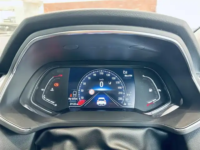 ルノー ルノー キャプチャー インテンス テックパック 大阪府 2021(令3)年 2.2万km 白 黒革/Dパワーシート/シートヒーター/ACC/純正ディスプレイオーディオ/applecarplay/360度カメラ/純正18インチAW/ブラインドスポット/クリアランスソナー/パドルシフト/ステアリングヒーター