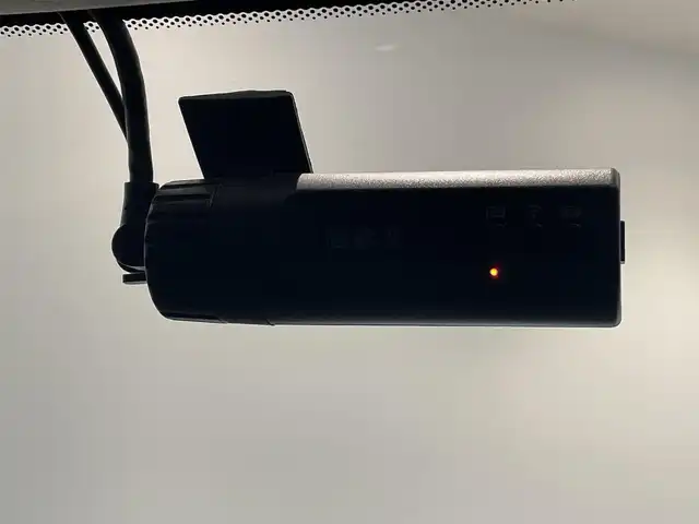 ボルボ ＸＣ６０ T5 AWD インスクリプション 愛知県 2019(平31)年 4.3万km クリスタルホワイトP ナッパレザー　/ＨＵＤ　/ハーマンカードンサウンド　/シートベンチレーション　/シートヒーター　/ステアリングヒーター　/純正ナビ　/Ｂｌｕｅｔｏｏｔｈ　/ミラーリンク/AppleCarPlay/AndroidAuto　/フルセグＴＶ　/ＡＣＣ　/360度カメラ/ＬＫＡ　/ＢＳＭ　/ETC2.0/ドライブレコーダー/アイドリングストップ/プッシュスタート