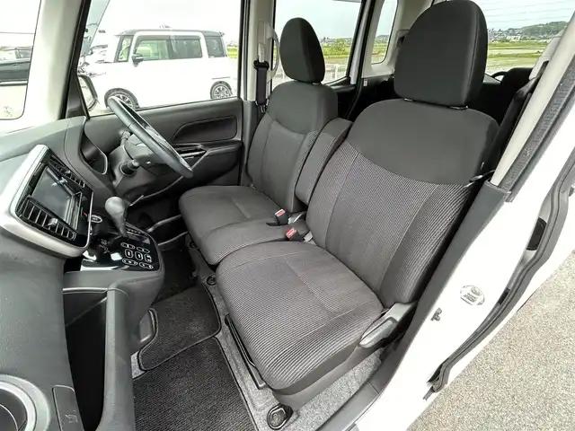 日産 デイズ ルークス ハイウェイスター Xターボ 鳥取県 2017(平29)年 4万km ホワイトパール ターボ車/純正ナビ/フルセグ/DVD/CD/BT/全方位カメラ/エマージェンシーブレーキ/LEDヘットライト/フォグライト/片側パワースライド/純正14インチアルミホイール/プッシュエンジンスタート/ウィンカーミラー/アイドリングストップ/ドアバイザー/保証書・取扱説明書