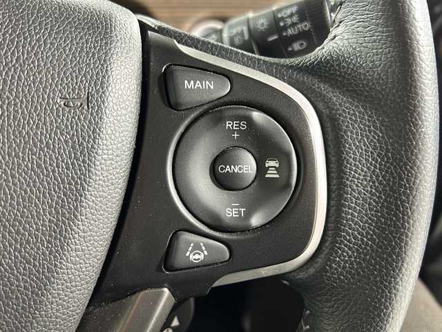 ホンダ フリード クロスター ホンダセンシング 福岡県 2020(令2)年 3.2万km クリスタルブラックパール ・社外ナビ/・フルセグTV/・Bカメラ/・革巻きステアリング/・スマートキー/・プッシュスタート/・ACC/・ステアリングスイッチ/・ドアバイザー/・フロアマット/・オートライト/・ETC/・両側パワースライドドア/・ハーフレザー/・15インチ純正ホイール