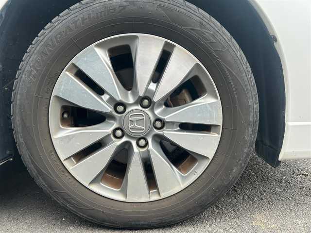 ホンダ ステップワゴン スパーダ Z 静岡県 2014(平26)年 11.3万km ホワイトオーキッドパール 純正ナビ/両側パワスラ/バックカメラ/クルーズコントロール/純正アルミホイール/ビルトインＥＴＣ/パワーステアリング/パワーウィンドウ/ＭＴモード付きＡＴ/アイドリングストッップ/Ｂｌｕｅｔｏｏｔｈ接続/ＡＢＳ/ウォークスルー/チップアップシート/横滑り防止装置/オートライト