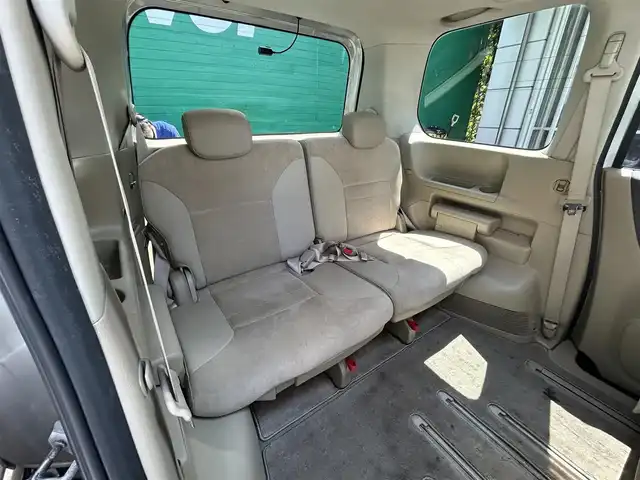 日産 セレナ ライダー 東京都 2007(平19)年 6.6万km シルバー ・Wサンルーフ/・純正ナビ/(DVD/CD/Music Box/Bluetooth）/・後席モニター(天吊画面）/・前後ドライブレコーダー/・サイド、バックカメラ/・パワースライドドア/・電動格納ウィンカーミラー/・セキュリティイモビライザー/・革ステアリング/・HIDライト/・フロントフォグランプ/・社外16インチアルミホイール/・ETC/・100V電源/・スマートキー/・Wエアバッグ/ABS/・取扱説明書/・保証書/・記録簿