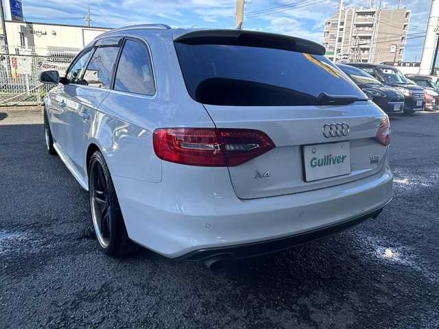 アウディ Ａ４ アバント 2．0 TFSI 神奈川県 2015(平27)年 4.2万km グレイシアホワイトメタリック 純正ナビ/　○フルセグTV/　○DVD/CD/AM/FM/BT/SD/バックカメラ/Audiブレーキプレワーニング/Audiサイドアシスト/Audiアクティブレーンアシスト/レーダークルーズコントロール/パーキングエイド/スピードオーバー警告/オートワイパー/前席パワーシート/前席シートヒーター/パワートランク/横滑り防止装置/アイドリングストップ/パドルシフト/ステアリングスイッチ/オートライト/LEDヘッドライト/ビルトインETC/スマートキー　2本/プッシュスタート/前後フォグランプ/純正トノカバー/純正フロアマット/純正ドアバイザー/保証書/取扱説明書