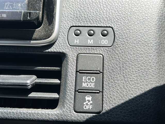 トヨタ ヴォクシー ZS 煌 福島県 2016(平28)年 3.1万km ブラック 4WD 純正9型ナビ バックカメラ 両側パワースライドドア 衝突軽減ブレーキ レーンキープ HIDヘッドライトオートハイビーム オートライト フォグランプ ETC 純正ドアバイザー 純正フロアマット