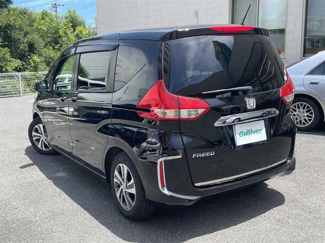 ホンダ フリード G ホンダセンシング 静岡県 2020(令2)年 4.1万km クリスタルブラックパール ワンオーナー/純正ナビ/フルセグTV/DVD/CD/BT/SD/MSV/バックカメラ/両側パワースライドドア/ハーフレザーシート/衝突軽減ブレーキ/レーンキープアシスト/レーダークルーズコントロール/純正前方ドライブレコーダー/ビルトインETC/LEDヘッドライト/LEDフォグ/ステアリングスイッチ/純正15インチAW/スマートキー×2/保証書/取扱説明書/ナビ取扱説明書