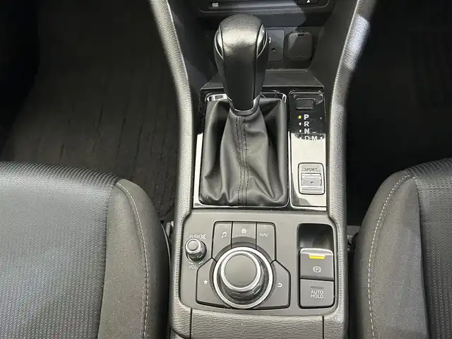 マツダ ＣＸ－３ 15S ツーリング 愛媛県 2020(令2)年 4.2万km スノーフレイクホワイトパールマイカ 純正ナビ/(Bluetooth/フルセグ/USB)/全周囲カメラ/衝突被害軽減ブレーキ/レーンキープアシスト/コーナーセンサー/ドライブレコーダー/ブラインドスポットモニター/オートホールド/アイドリングストップ/ステアリングスイッチ/スポーツモード/トノカバー/オートマチックハイビーム/オートライト/プッシュスタート/スペアキー/保証書/取扱説明書