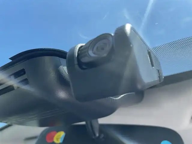 トヨタ ヤリスクロス Z 香川県 2021(令3)年 3万km ブラックマイカ 登録時走行距離：29205km/バックカメラ　/ドラレコ　/ＥＴＣ　/純正アルミ１８インチ　/ディスプレイオーディオ　/フルセグＴＶ　/運転席パワーシート　/シートヒーター　/ＬＥＤヘッドライト　/コーナーセンサー　/横滑り防止　/Ｗサイドエアバック
