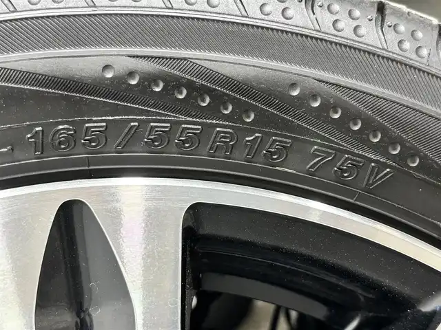 ダイハツ タント カスタム RS トップED SA Ⅲ 大阪府 2017(平29)年 3.8万km パールホワイトⅢ 純正８ｉｎｃナビ（フルセグ／ＤＶＤ再生／Ｂｌｕｅｔｏｏｔｈ）　バックカメラ　ＥＴＣ　両側パワースライドドア　ハーフレザー　シートヒーター　衝突軽減　アイドリングストップ　オートハイビーム　スマートキー