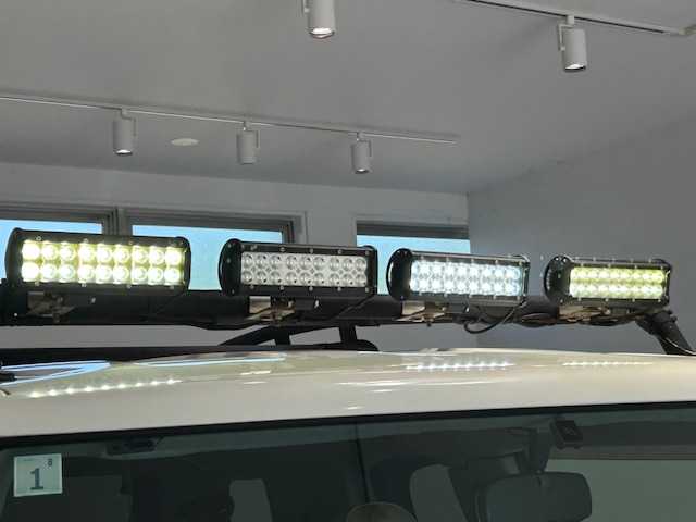 トヨタ ＦＪクルーザー オフロードパッケージ 宮城県 2011(平23)年 13.8万km ブルー/ホワイト 4WD/社外フルセグTV/社外HDDナビ/CD/DVD/社外ETC/車外カメラ/リアフォグランプ/リアデフロック/JAOSエアロ/BILSTEIN/Clazzio/クラリオンスピーカー/クリアランスソナー/ブレーキアシスト/補助灯/ルーフラック/牽引キャッチ/背面タイヤ/社外16インチアルミホイール（MKW)