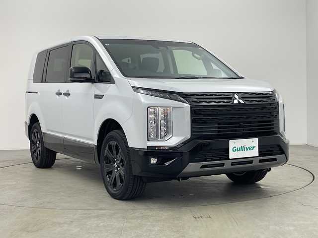 三菱 デリカＤ：５ シャモニー 愛知県 2025(令7)年 0.1千km 白Ⅱ 登録済未使用車/4WD/ディーゼル/ターボ/e-Assist/・衝突軽減ブレーキシステム/・車線逸脱警報システム/・レーダークルーズコントロール/・オートマチックハイビーム/・BSM/マルチアラウンドモニター/革巻きステアリング/パドルシフト/ステアリングヒーター/ハーフレザーシート/パワーシート/シートヒーター/キャプテンシート/両側パワースライドドア/パワーバックドア/純正LEDヘッドライト/フォグランプ/純正18インチアルミホイール/取扱説明書/保証書/スペアキー