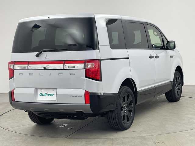 三菱 デリカＤ：５ シャモニー 愛知県 2025(令7)年 0.1千km 白Ⅱ 登録済未使用車/4WD/ディーゼル/ターボ/e-Assist/・衝突軽減ブレーキシステム/・車線逸脱警報システム/・レーダークルーズコントロール/・オートマチックハイビーム/・BSM/マルチアラウンドモニター/革巻きステアリング/パドルシフト/ステアリングヒーター/ハーフレザーシート/パワーシート/シートヒーター/キャプテンシート/両側パワースライドドア/パワーバックドア/純正LEDヘッドライト/フォグランプ/純正18インチアルミホイール/取扱説明書/保証書/スペアキー