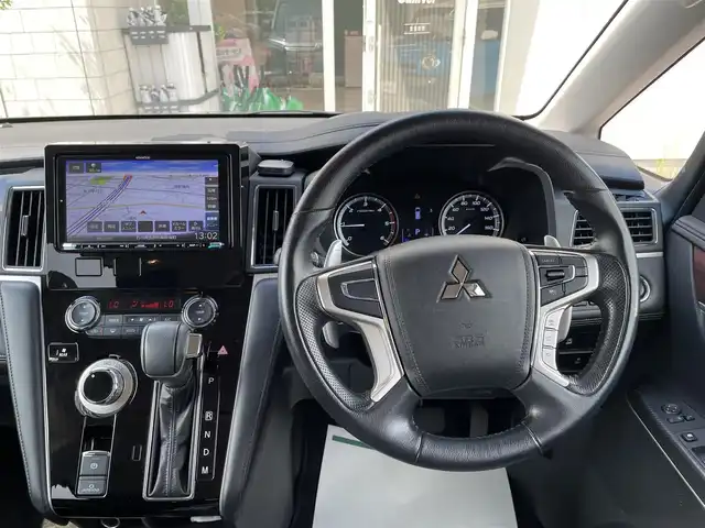 三菱 デリカＤ：５ G 石川県 2021(令3)年 3.6万km グレーⅡ 4WD/ディーゼル/ケンウッドナビ/フルセグTV/バックカメラ/LEDヘッドライト/ETC/両側パワースライド/ドライブレコーダー/純正アルミホイール/レーダークルーズ/衝突軽減ブレーキ/純正アルミホイール/スマートキー/プッシュスタート/電動ミラー/保証書