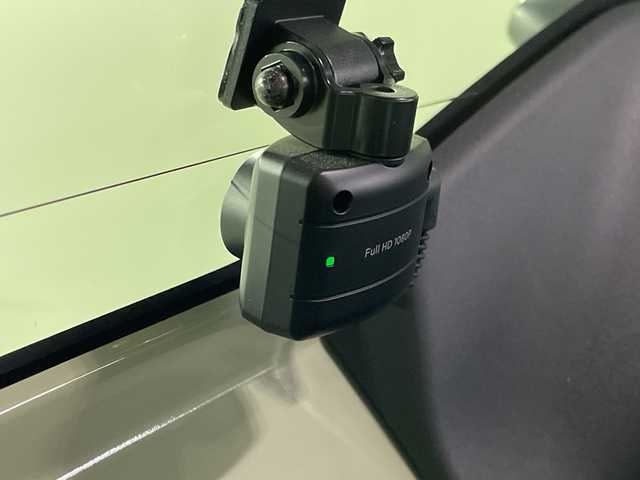 スズキ ラパン ＬＣ X 福岡県 2022(令4)年 2.4万km トラッドカーキメタリック/ソフトベージュ 2トーン 純正メモリーナビゲーション/CD DVD BT/フルセグテレビ/TVキッド/全方位モニター/LEDヘッドライト/シートヒーター/ベンチシート/ハーフレザーシート/スマートキー/プッシュスタートエンジン/ETC/純正フロアマット