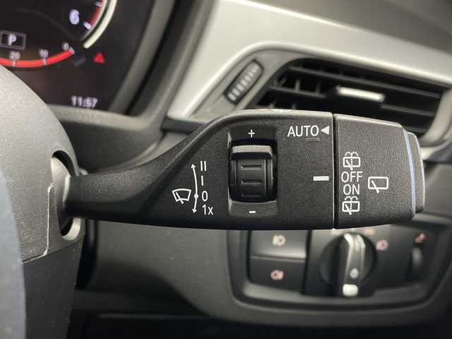 ＢＭＷ Ｘ１ xDrive 18d xライン 新潟県 2019(令1)年 6.7万km グレー 純正メモリナビ　/バックカメラ　/ターボ　/追従クルーズコントロール/レーンキープアシスト　/前後コーナーセンサー　/LEDオートライト　/４WD　/パーキングアシスト　/ダウンヒルアシストコントロール　/純正１８インチアルミホイール/MTモード付AT/スマートキー　