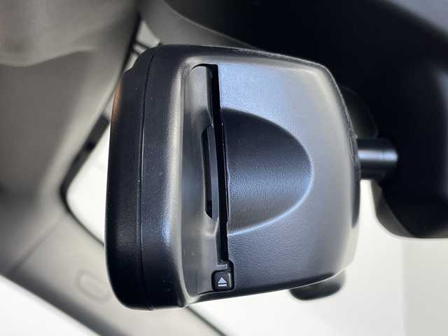 ＢＭＷ Ｘ１ xDrive 18d xライン 新潟県 2019(令1)年 6.7万km グレー 純正メモリナビ　/バックカメラ　/ターボ　/追従クルーズコントロール/レーンキープアシスト　/前後コーナーセンサー　/LEDオートライト　/４WD　/パーキングアシスト　/ダウンヒルアシストコントロール　/純正１８インチアルミホイール/MTモード付AT/スマートキー　