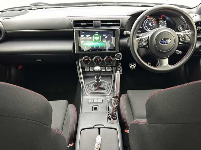 スバル ＢＲＺ R 宮城県 2023(令5)年 3.1万km マグネタイトグレーメタリック carrozzeriaナビ/・BT接続/フルセグTV/純正アルミホイール/・スタットレスタイヤ/純正AWセット車載/6速MT車/クルーズコントロール/純正ドライブレコーダー/LEDヘッドライト/革巻きステアリング/ステアリングリモコン/衝突被害軽減システム/スマートキー×2/プッシュスタート/禁煙車