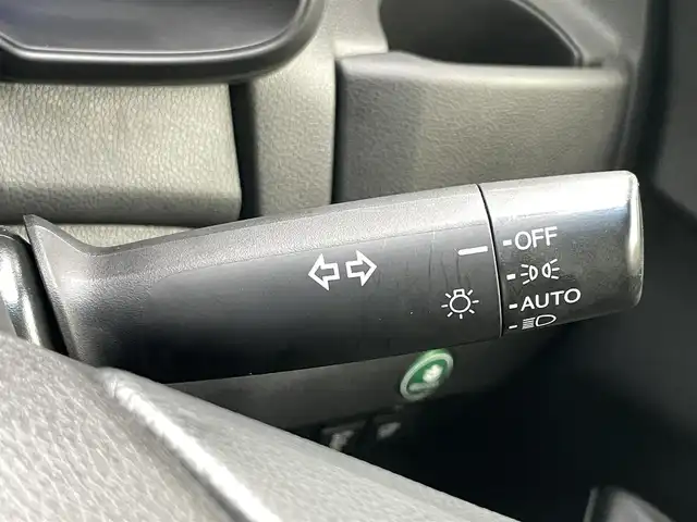 ホンダ フィット 13G Lパッケージ ファインED 千葉県 2017(平29)年 4.1万km クリスタルブラックパール ワンオーナー/メモリナビ/フルセグテレビ/バックカメラ/ウィンカーミラー/クルーズコントロール/プッシュスタート/ETC/ウインカーミラー/プラズマクラスター/ステアスイッチ/シティブレーキアクティブシステム/R2．R4．R6年記録簿あり/Bluetooth