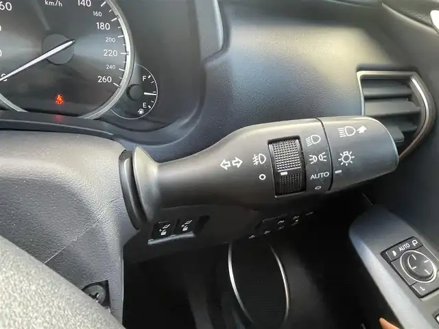 レクサス ＮＸ 300h バージョンL 千葉県 2015(平27)年 5.3万km ブラック モデリスタFスポーツパーツエアロ/・フロント/サイド/リア/安全機能/・衝突軽減ブレーキ/レーダークルーズコントロール/・クリアランスソナー/ブラインドスポットモニター/純正メーカーナビ/・フルセグ/BT/DVD/CD/USB/全方位カメラ/ステアリングスイッチ/パドルシフト/レザーシート(茶)/シートヒーター(D/N席)/エアシート(D/N席)/ステアリングヒーター/パワーシート(D/N席)/D席メモリシート/パワーバックドア/電動パーキングブレーキ/ブレーキホールド/LEDヘッドライト/オートライト/フォグライト/純正フロアマット/純正18インチAW