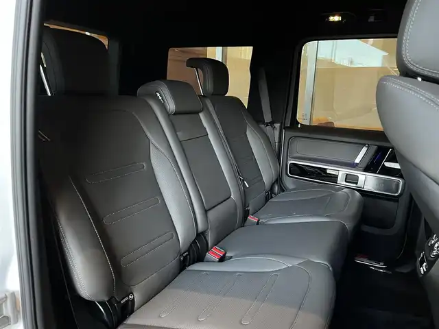 メルセデス・ベンツ ゲレンデヴァーゲン Ｇ４００ｄ AMGライン 宮城県 2023(令5)年 1.1万km パール ワンオーナー/G-manufakturプログラム/ラグジュアリーパッケージ/AMGライン/アダプティブダンピングシステム/レーダーセーフティパッケージ/Burmesterサラウンドサウンドシステム/純正ナビゲーションシステム/フルセグTV/360°カメラシステム/ナッパレザーシート/シートベンチレーション/シートヒーター/メモリ機能付きパワーシート/マルチビームLEDヘッドライト/オートマチックハイビーム/純正20インチAW/ドライブレコーダー/ETC2.0車載器