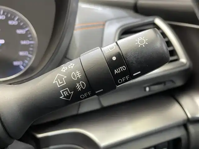 スバル ＸＶ ハイブリッド アドバンス 岩手県 2019(令1)年 7.5万km クールグレーカーキ ４WD/ルーフレール/X-MODE/ヒルディセントコントロール/アイサイトVer.3/プリクラッシュブレーキ/全車速追従機能付きクルーズコントロール/アクティブレーンキープ/AT誤発進抑制制御/先行車発信お知らせ機能/コーナーセンサー/スバルリヤビークルディテクション/ハイビームアシスト/横滑り防止装置/アイドリングストップ/ステアリング連動ヘッドランプ/パドルシフト/オートビークルホールド/前席パワーシート/純正ナビ/フルセグTV/ドライブレコーダー/ETC2.0/バック・サイドモニター/LEDヘッドランプ/フロント・リヤフォグランプ/純正18インチアルミホイール