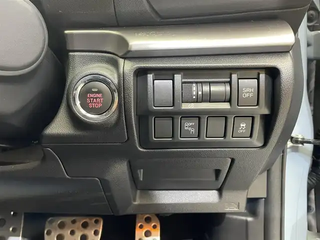 スバル ＸＶ ハイブリッド アドバンス 岩手県 2019(令1)年 7.5万km クールグレーカーキ ４WD/ルーフレール/X-MODE/ヒルディセントコントロール/アイサイトVer.3/プリクラッシュブレーキ/全車速追従機能付きクルーズコントロール/アクティブレーンキープ/AT誤発進抑制制御/先行車発信お知らせ機能/コーナーセンサー/スバルリヤビークルディテクション/ハイビームアシスト/横滑り防止装置/アイドリングストップ/ステアリング連動ヘッドランプ/パドルシフト/オートビークルホールド/前席パワーシート/純正ナビ/フルセグTV/ドライブレコーダー/ETC2.0/バック・サイドモニター/LEDヘッドランプ/フロント・リヤフォグランプ/純正18インチアルミホイール