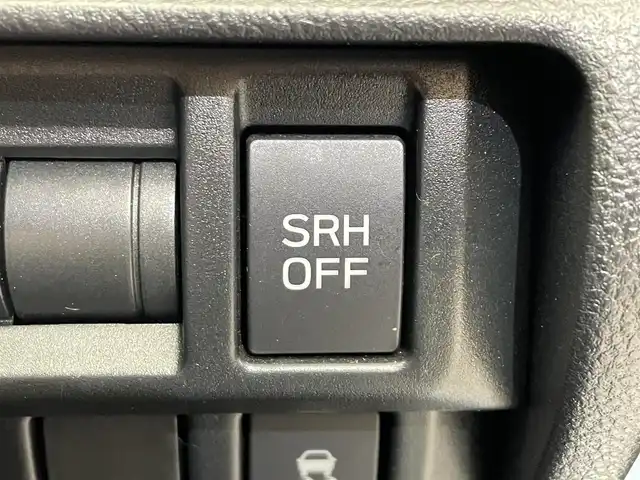 スバル ＸＶ ハイブリッド アドバンス 岩手県 2019(令1)年 7.5万km クールグレーカーキ ４WD/ルーフレール/X-MODE/ヒルディセントコントロール/アイサイトVer.3/プリクラッシュブレーキ/全車速追従機能付きクルーズコントロール/アクティブレーンキープ/AT誤発進抑制制御/先行車発信お知らせ機能/コーナーセンサー/スバルリヤビークルディテクション/ハイビームアシスト/横滑り防止装置/アイドリングストップ/ステアリング連動ヘッドランプ/パドルシフト/オートビークルホールド/前席パワーシート/純正ナビ/フルセグTV/ドライブレコーダー/ETC2.0/バック・サイドモニター/LEDヘッドランプ/フロント・リヤフォグランプ/純正18インチアルミホイール