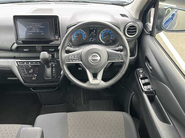 日産 デイズ ハイウェイスターX 佐賀県 2024(令6)年 1.5万km オーシャンブルーP 純正9インチディスプレイオーディオ/アラウンドビューモニター/エマージェンシーブレーキ/LDW/オートハイビーム/コーナーセンサー/ステアリングリモコン/アイドリングストップ/プッシュスタート/スマートキー/LEDヘッドライト/フォグライト/純正アルミホイール