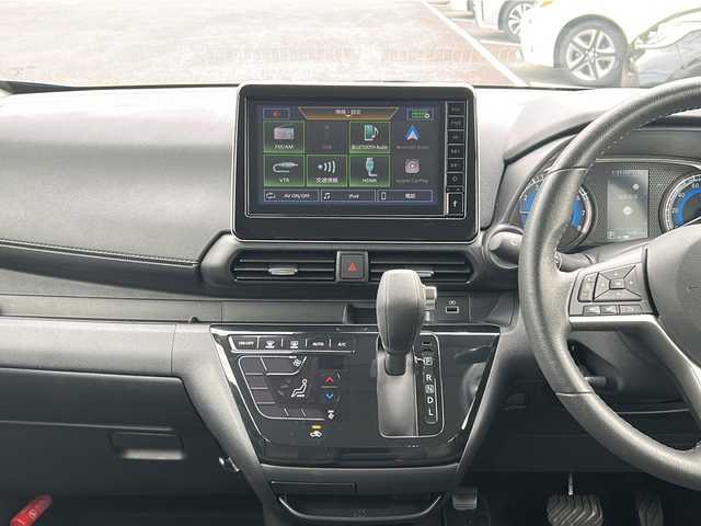 日産 デイズ ハイウェイスターX 佐賀県 2024(令6)年 1.5万km オーシャンブルーP 純正9インチディスプレイオーディオ/アラウンドビューモニター/エマージェンシーブレーキ/LDW/オートハイビーム/コーナーセンサー/ステアリングリモコン/アイドリングストップ/プッシュスタート/スマートキー/LEDヘッドライト/フォグライト/純正アルミホイール