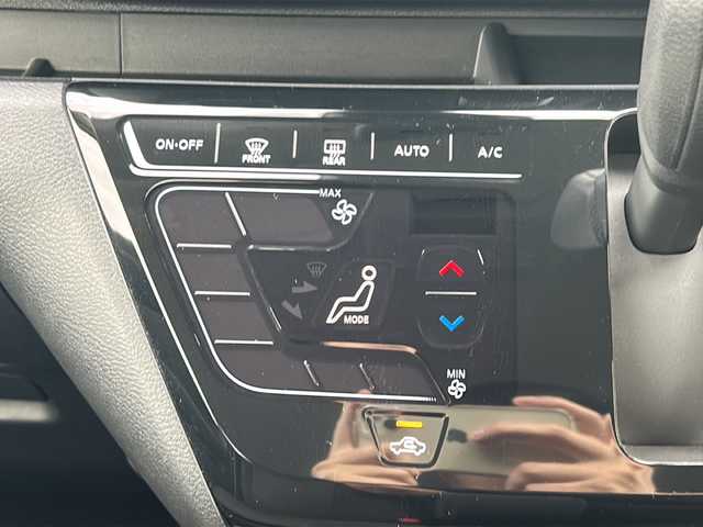 日産 デイズ ハイウェイスターX 佐賀県 2024(令6)年 1.5万km オーシャンブルーP 純正9インチディスプレイオーディオ/アラウンドビューモニター/エマージェンシーブレーキ/LDW/オートハイビーム/コーナーセンサー/ステアリングリモコン/アイドリングストップ/プッシュスタート/スマートキー/LEDヘッドライト/フォグライト/純正アルミホイール