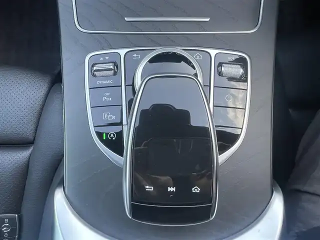 メルセデス・ベンツ Ｃ１８０ アバンギャルド AMGライン 大阪府 2020(令2)年 1.3万km 黒 純正ナビ/-Bluetooth/フルセグTV/FM/AM/禁煙車/衝突被害軽減ブレーキ/レーダークルーズコントロール/純正18AW/レーンアシストキープ/パワーシート/シートヒーター/コーナーセンサー/ETC/プッシュスタート/スマートキー/-スペアキー×１