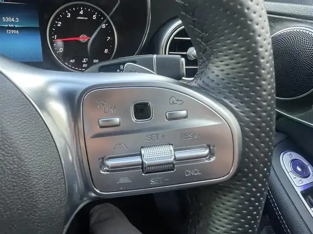 メルセデス・ベンツ Ｃ１８０ アバンギャルド AMGライン 大阪府 2020(令2)年 1.3万km 黒 純正ナビ/-Bluetooth/フルセグTV/FM/AM/禁煙車/衝突被害軽減ブレーキ/レーダークルーズコントロール/純正18AW/レーンアシストキープ/パワーシート/シートヒーター/コーナーセンサー/ETC/プッシュスタート/スマートキー/-スペアキー×１