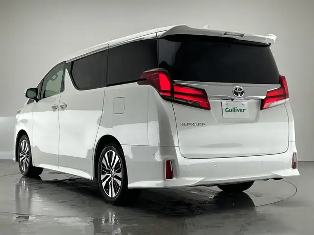 トヨタ アルファード S Cパッケージ 愛知県 2020(令2)年 7.3万km ホワイトパールクリスタルシャイン メーカーナビ　リアエンターテイメント　ＪＢＬ　全方位カメラ　デジタルインナーミラー　ＢＳＭ　パーキングアシスト　両側パワスラ　黒革　シートヒーター　衝突軽減　追従クルコン　前後ドラレコ　禁煙車　三眼LEDオートライト　ETC２．０　シートベンチレーション　オットマン