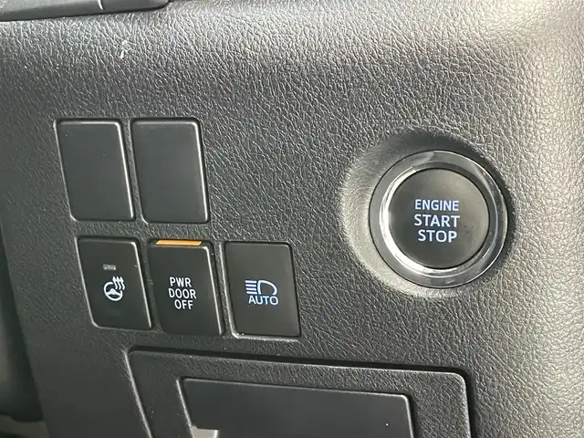 トヨタ アルファード S Cパッケージ 愛知県 2020(令2)年 7.3万km ホワイトパールクリスタルシャイン メーカーナビ　リアエンターテイメント　ＪＢＬ　全方位カメラ　デジタルインナーミラー　ＢＳＭ　パーキングアシスト　両側パワスラ　黒革　シートヒーター　衝突軽減　追従クルコン　前後ドラレコ　禁煙車　三眼LEDオートライト　ETC２．０　シートベンチレーション　オットマン