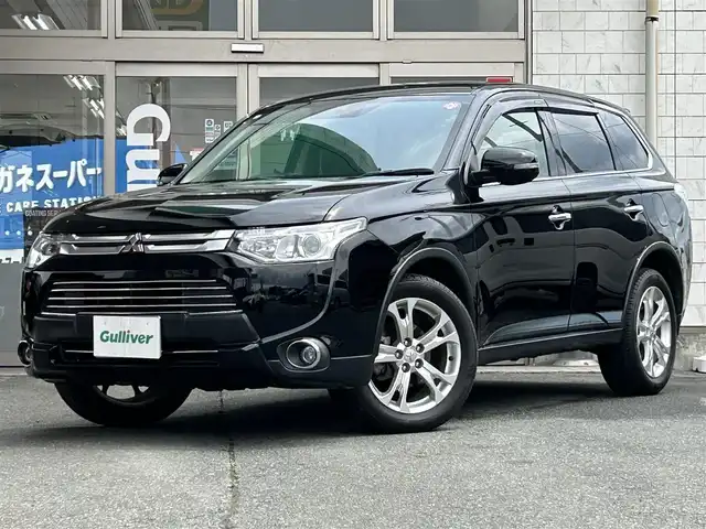 三菱 アウトランダー 24G ナビパッケージ 岩手県 2014(平26)年 6.3万km アメジストブラック 純正ナビ　/バックカメラ　/フルセグＴＶ　/電動リアゲート　/ビルトインＥＴＣ　/レーダークルーズコントロール/革調シートカバー　/革ステアリング /ナビステアリングスイッチ/パドルシフト　/ＥＣＯモード　/オートライト　/フォグランプ　/スマートキー/プッシュスタート/ドアバイザー/フロアマット/保証書　取説　ナビ取説