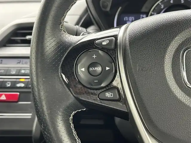 ホンダ Ｓ６６０ α 熊本県 2015(平27)年 6.1万km 白 ドライブレコーダー　/ＥＴＣ　/クルーズコントロール　/パドルシフト　/オートライト　/ＬＥＤヘッドライト　/ハーフレザーシート　/オートエアコン　/純正１６インチＡＷ　/スマートキー　/プッシュスタート