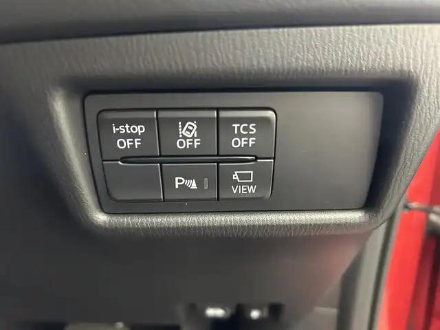 マツダ ＣＸ－５ XD ブラックトーンエディション 愛媛県 2022(令4)年 1.8万km ソウルレッドクリスタルM 10インチ純正ナビ　アラウンドビューモニター　ステアリングヒーター　ヘッドアップディスプレイ　BSM　シートヒーター　ハーフレザー　純正アルミ　D席パワーシート　APPLE Car Play　Bluetooth ETC　LEDヘッドライト　クルーズコントロール（追従有）　フルセグTV　オートライト　オートマチックハイビーム　純正フロアマット　