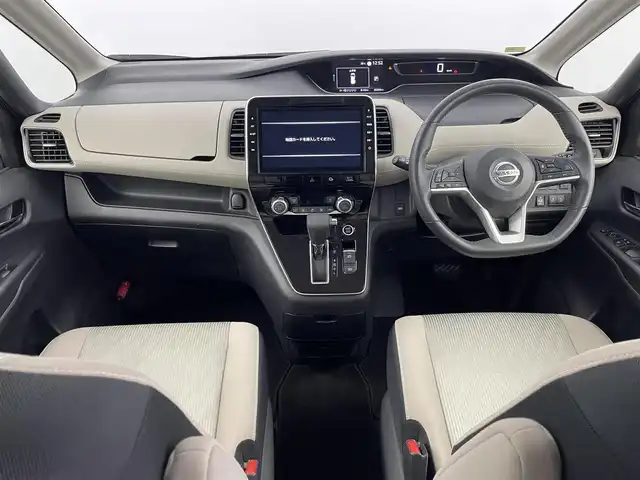日産 セレナ ハイウェイスター V 埼玉県 2019(令1)年 6.7万km ダイヤモンドブラック 純正ナビ　/　(AM/FM/Bluetooth/フルセグ)/両側パワースライドドア　/プロパイロット　/エマージェンシーブレーキ　/クロストラフィックアラート　/車線逸脱警報/車線逸脱防止支援/後側方車両検知警報　/後側方衝突防止支援　/速度標識表示　/道路標識表示　/アラウンドビューモニター/純正アルミホイール１６インチ/コーナーセンサー/ＬＥＤヘッドライト