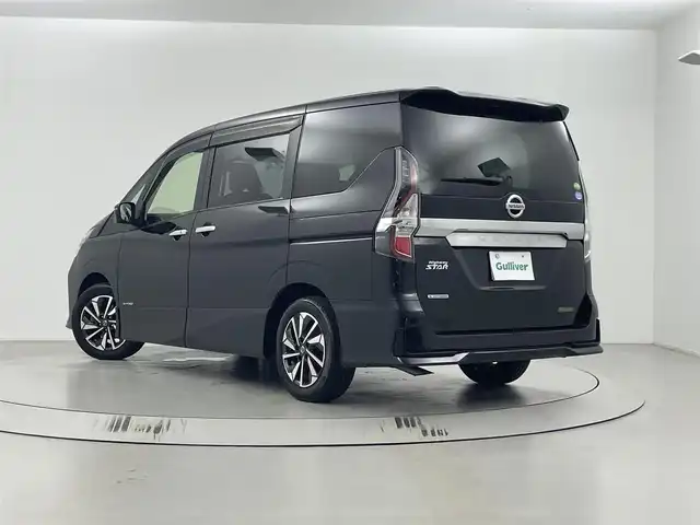 日産 セレナ ハイウェイスター V 埼玉県 2019(令1)年 6.7万km ダイヤモンドブラック 純正ナビ　/　(AM/FM/Bluetooth/フルセグ)/両側パワースライドドア　/プロパイロット　/エマージェンシーブレーキ　/クロストラフィックアラート　/車線逸脱警報/車線逸脱防止支援/後側方車両検知警報　/後側方衝突防止支援　/速度標識表示　/道路標識表示　/アラウンドビューモニター/純正アルミホイール１６インチ/コーナーセンサー/ＬＥＤヘッドライト