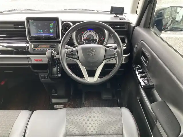 スズキ スペーシア カスタム HYBRID XS 千葉県 2020(令2)年 7万km ブルーイッシュブラックパール3 純正8インチナビ/(フルセグTV/BT/CD/DVD/FM/AM)/リアサーキュレーター/衝突被害軽減システム/車線逸脱警報/ハーフレザーシート/両側パワースライドドア/横滑り防止装置/ビルトインETC/アイドリングストップ/LEDヘッドライト/フォグランプ/オートライト/ウィンカーミラー/電動格納ミラー/純正14インチAW/シートヒーター/シートリフター/プッシュスタート/スマートキー/フロアマット/ドアバイザー/スペアキー/取扱説明書/保証書