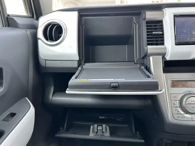 スズキ ハスラー F リミテッド 埼玉県 2017(平29)年 5.3万km クリスタルホワイトパール/ブラック2トーン KENWOODナビ/・MDV-D404BT/・バックカメラ/・ワンセグ/・CD/DVD/・Bluetooth/純正フロアマット/純正ドアバイザー/前席シートヒータ/横滑り防止/衝突軽減