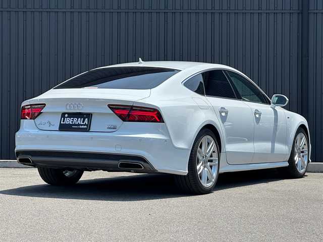 アウディ Ａ７ SB 2.0 TFSI クワトロ S LINE P 福島県 2018(平30)年 6.6万km グレイシアホワイトメタリック マトリクスLED/パークアシストパッケージ/バック、フロントカメラ/BOSEサウンド/純正19AW/純正ナビ(CD/DVD/BT/SD/AUX/USB)/フルセグ/ステアリングスイッチ/パドルシフト/黒レザーシート/シートヒーター/パワーシート/パワーバックドア/クルーズコントロール/ETC/レインセンサー/オートホールド/シートヒーター/取扱説明書/保証書/スペアキー