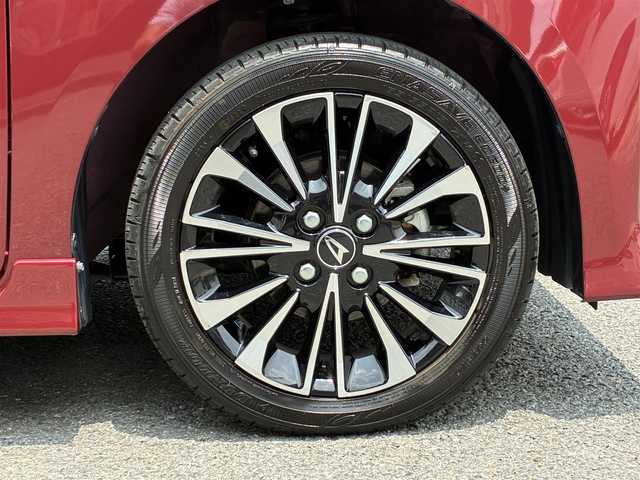 ダイハツ タント カスタム RS 京都府 2022(令4)年 1.4万km ファイアークォーツレッドM 登録時走行距離13571Km/ターボ/スマートアシスト/・衝突回避支援ブレーキ/・衝突警報機能/・ブレーキ制御付誤発進抑制機能/・車線逸脱警報機能/・車線逸脱抑制制御機能/・路側逸脱警報機能/・ふらつき機能/・先行車発進お知らせ機能/・標識認識機能/・アダプティブドライビングビーム/・コーナーセンサー/パノラマモニター/両側パワースライドドア/社外8型メモリーナビ/・フルセグTV/・CD/DVD再生/・BT接続/社外前後ドラレコ/ETC/電動パーキング/・オートブレーキホールド/ハーフレザーシート/・前席シートヒーター/・後席用シートバックテーブル/レザーステアリング/・ステアリモコン/後席ロールアップサンシェード/ISOFIX/アイドリングストップ/プッシュスタート/スマートキー×2個/純正15インチアルミホイール/LEDヘッドライト/LEDフォグランプ/純正ドアバイザー/社外フロアマット/車両保証書/車両取説/ナビ取説