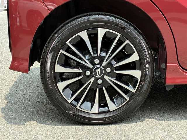 ダイハツ タント カスタム RS 京都府 2022(令4)年 1.4万km ファイアークォーツレッドM 登録時走行距離13571Km/ターボ/スマートアシスト/・衝突回避支援ブレーキ/・衝突警報機能/・ブレーキ制御付誤発進抑制機能/・車線逸脱警報機能/・車線逸脱抑制制御機能/・路側逸脱警報機能/・ふらつき機能/・先行車発進お知らせ機能/・標識認識機能/・アダプティブドライビングビーム/・コーナーセンサー/パノラマモニター/両側パワースライドドア/社外8型メモリーナビ/・フルセグTV/・CD/DVD再生/・BT接続/社外前後ドラレコ/ETC/電動パーキング/・オートブレーキホールド/ハーフレザーシート/・前席シートヒーター/・後席用シートバックテーブル/レザーステアリング/・ステアリモコン/後席ロールアップサンシェード/ISOFIX/アイドリングストップ/プッシュスタート/スマートキー×2個/純正15インチアルミホイール/LEDヘッドライト/LEDフォグランプ/純正ドアバイザー/社外フロアマット/車両保証書/車両取説/ナビ取説