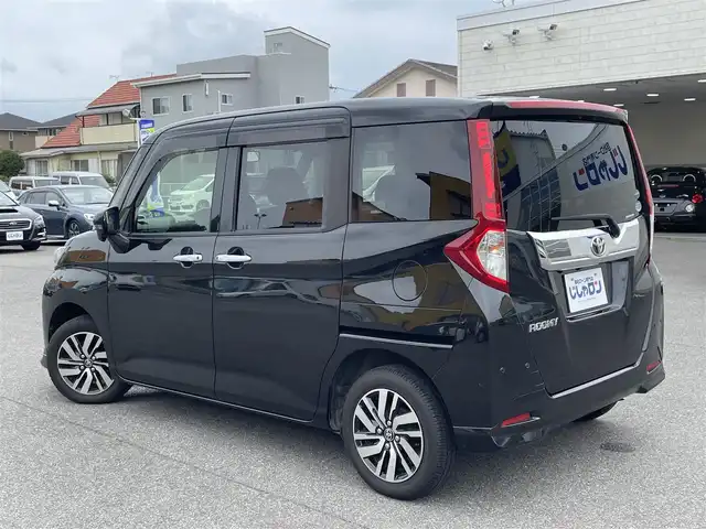 トヨタ ルーミー カスタムG 佐賀県 2020(令2)年 9.2万km ブラックマイカメタリック こちらは現金またはオートローンご利用時の価格です。/自社ローンご希望の方は別途その旨お申付け下さい/・両側電動ドア　/・パナソニックＳＤナビ/フルセグ/ＢＴオーディオ　/・バックカメラ　/・ＥＴＣ　　/・前後コーナーセンサー /・前後ドライブレコーダー　/・禁煙車