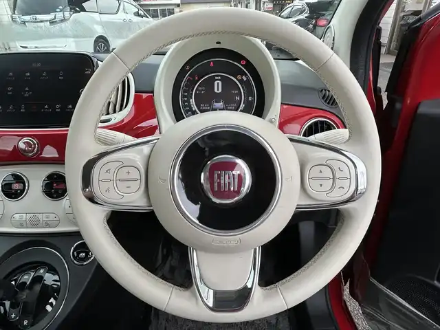 フィアット ５００Ｃ ツインエア ラウンジ 大分県 2020(令2)年 8.6万km 赤 ワンオーナー/純正ディスプレイオーディオ/Bluetooth/ラジオ/beatsサウンドシステム/ETC/革巻きステアリング/ステアリングスイッチ/社外フロアマット/ハーフレザーシート/シガーソケット/USB端子