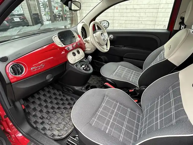 フィアット ５００Ｃ ツインエア ラウンジ 大分県 2020(令2)年 8.6万km 赤 ワンオーナー/純正ディスプレイオーディオ/Bluetooth/ラジオ/beatsサウンドシステム/ETC/革巻きステアリング/ステアリングスイッチ/社外フロアマット/ハーフレザーシート/シガーソケット/USB端子